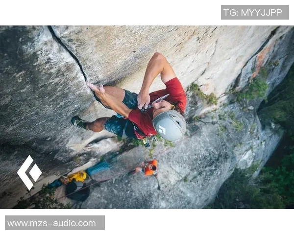 北京攀岩队配合问题引发热议攀岩爱好者的不同声音与观点碰撞