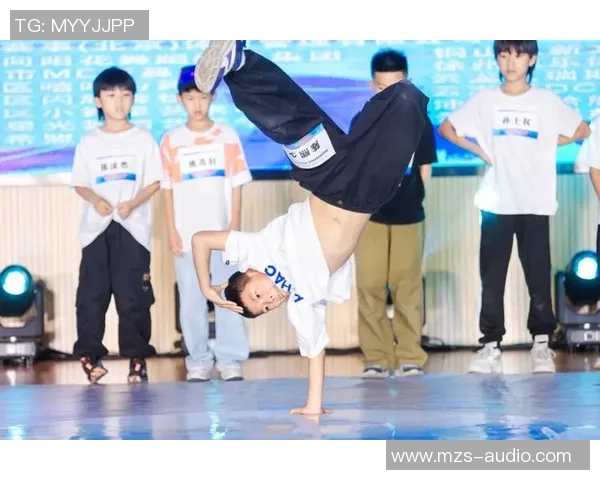 杭州街舞队在全国耐力排行榜中荣获第五名展现出强大实力与团队精神 杭州街舞队在全国耐力排行榜中荣获第五名展现出强大实力与团队精神